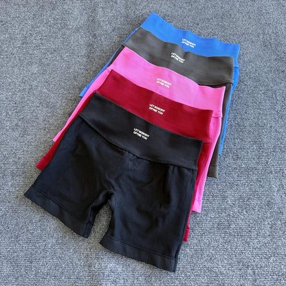 Dynamic Fitness Women's Scrunch Bum Seamless Yoga Shorts – Biker Shorts for Gym & Fitness